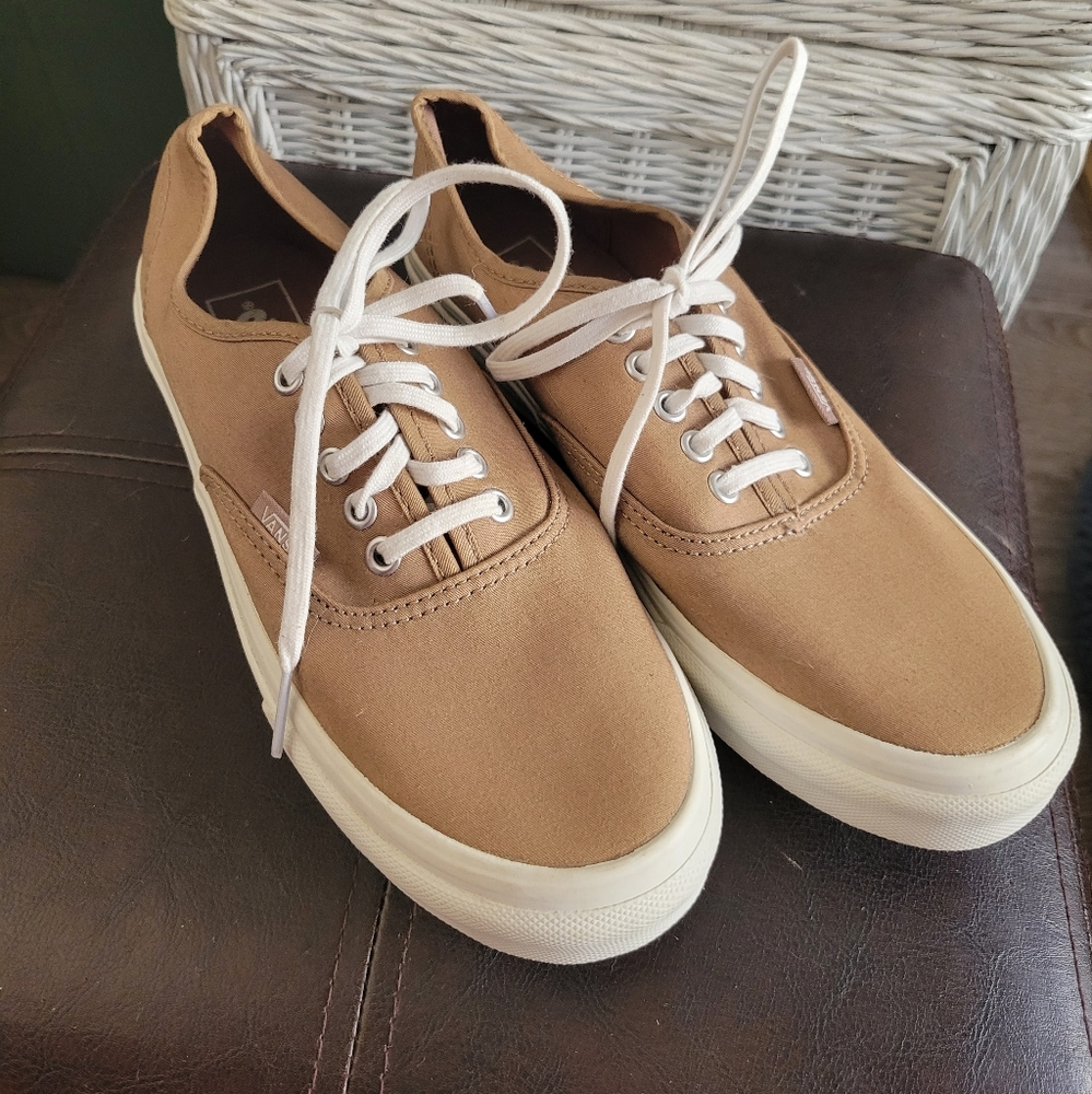Vans Authentics
